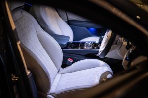 Bentley Flying Spur 2020 года  (JP)